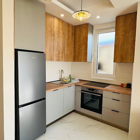 Apartment Luxury Explorer Podgorica Esterno foto