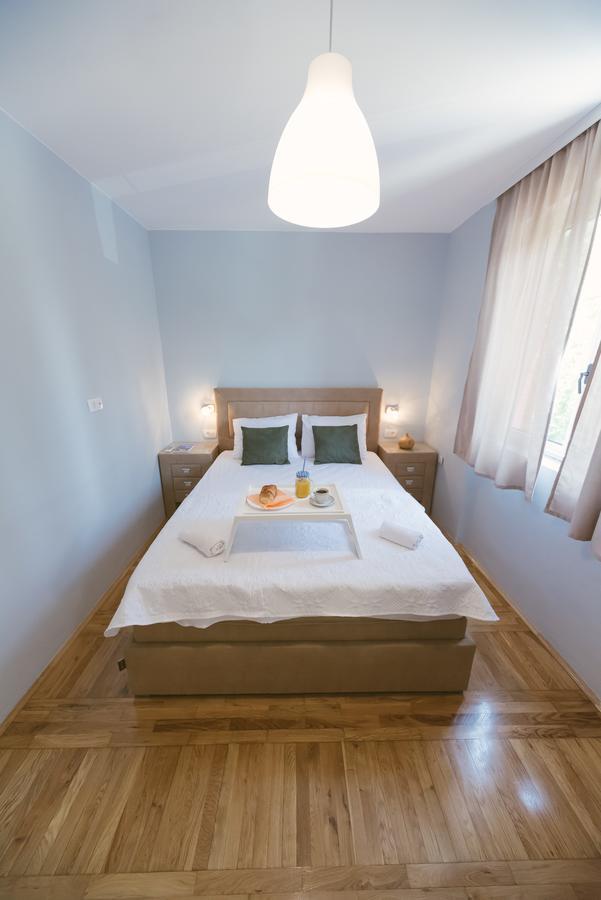 Apartment Luxury Explorer Podgorica Esterno foto