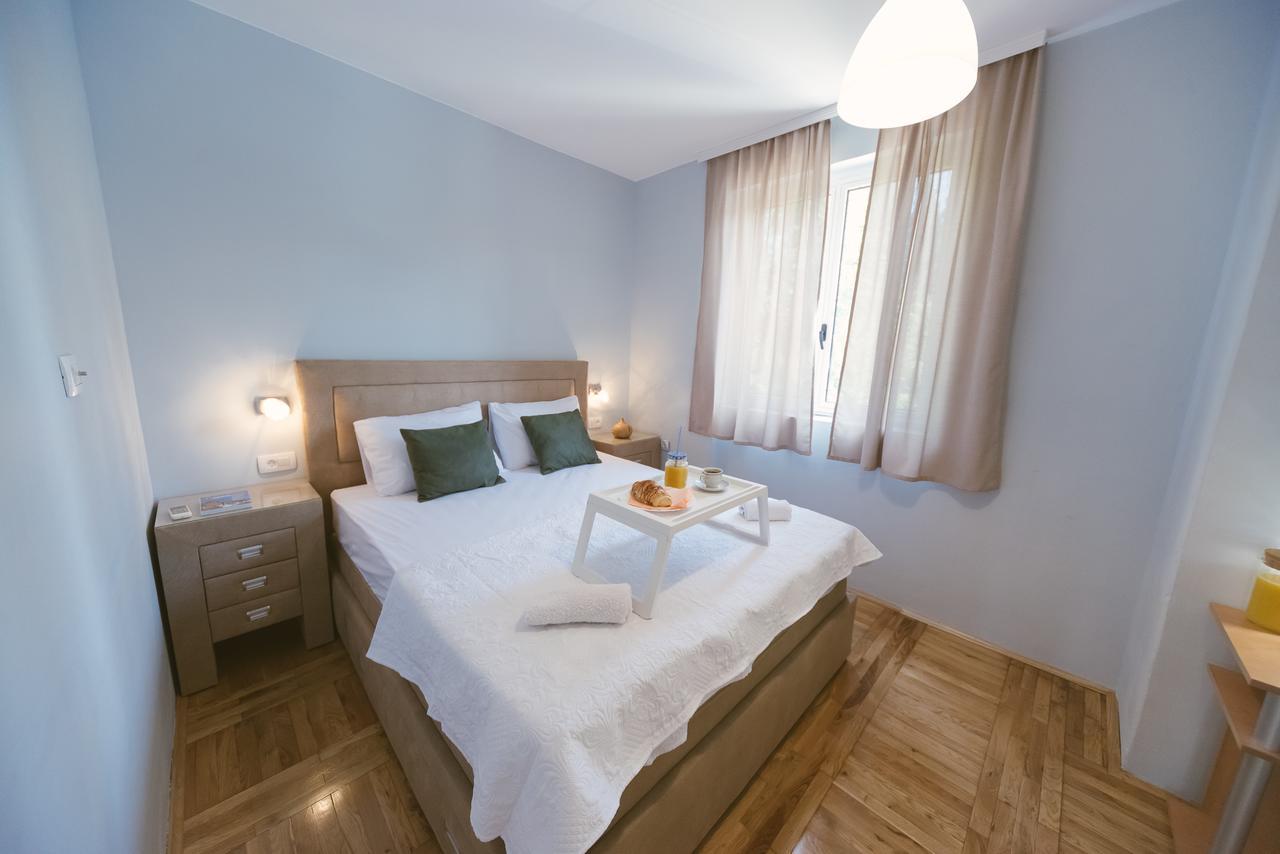Apartment Luxury Explorer Podgorica Esterno foto